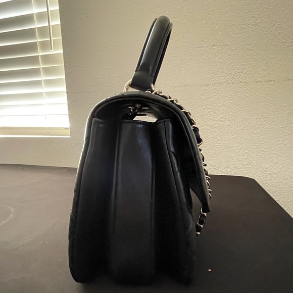 Chanel Trendy CC Black Lamb skin leather GHW - Picture 13 of 17